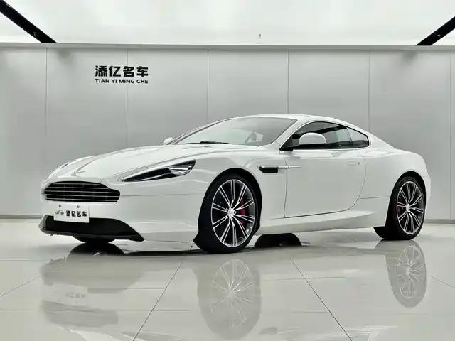 Aston Martin DB9 2013 6.0L Coupe