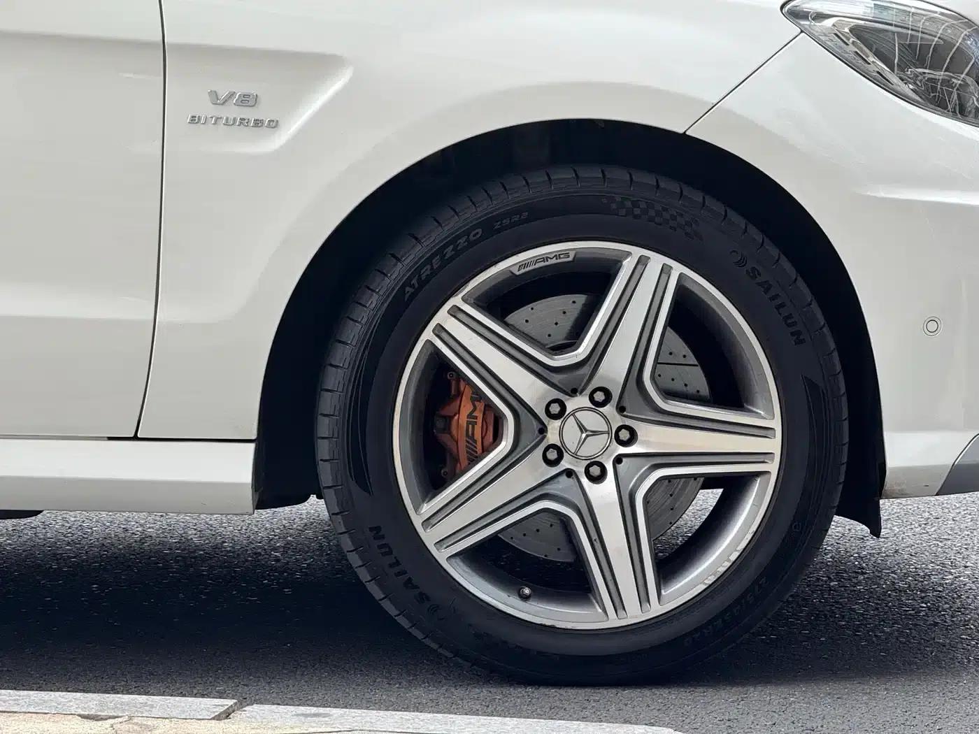 2014 Mercedes-Benz M-Class AMG ML 63 — миниатюра 5