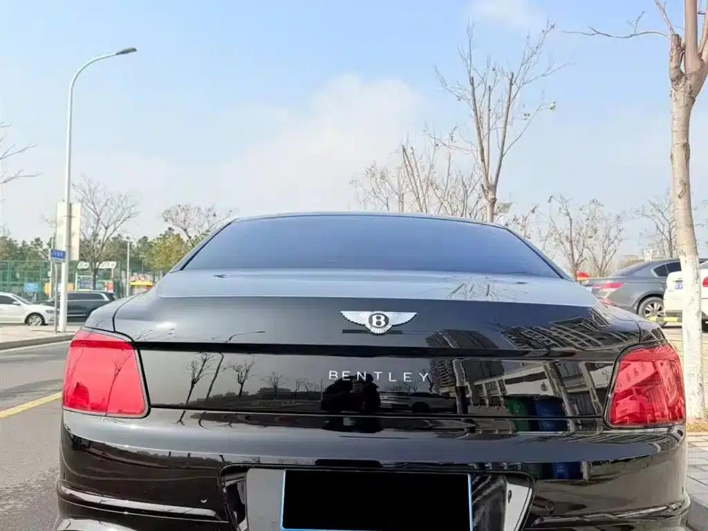 2022 Flying Spur Plug-in Hybrid 2.9T V6 — миниатюра 4