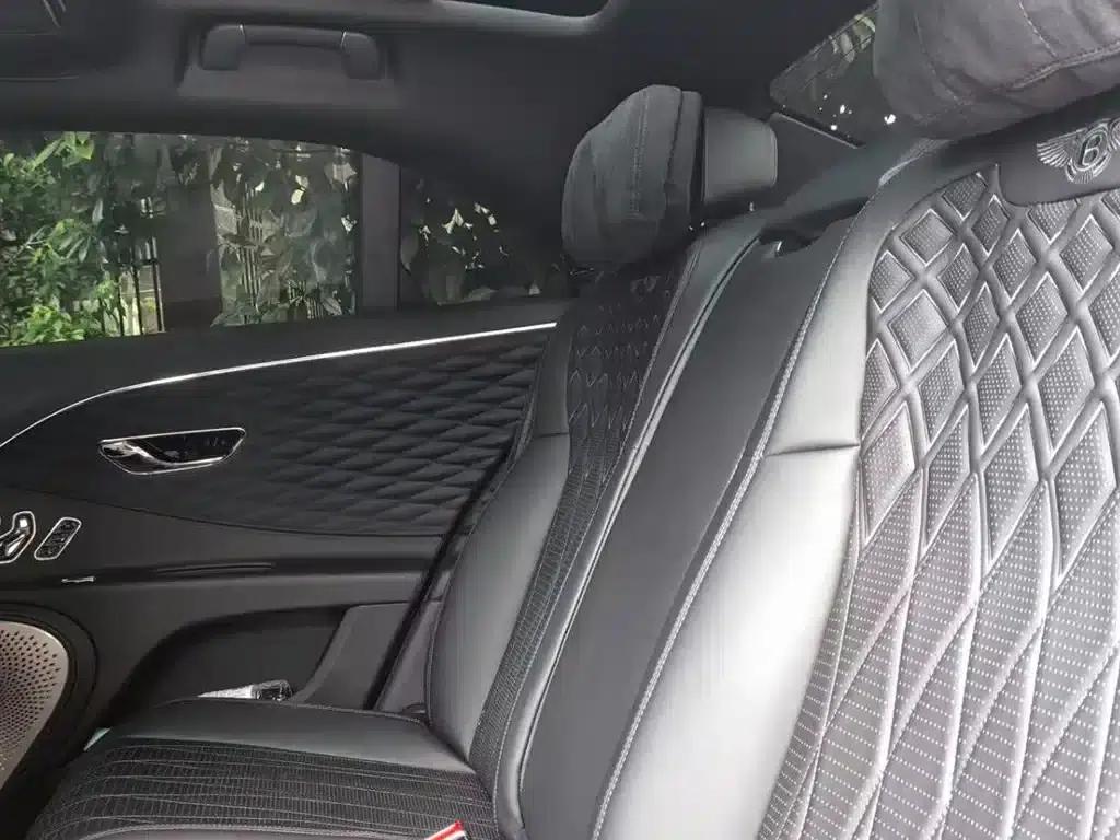 2022 Flying Spur Plug-in Hybrid 2.9T V6 — миниатюра 8