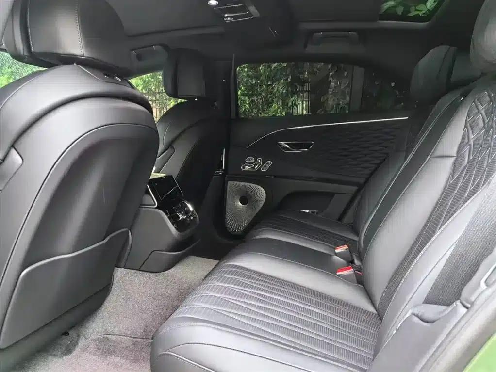 2022 Flying Spur Plug-in Hybrid 2.9T V6 — миниатюра 9