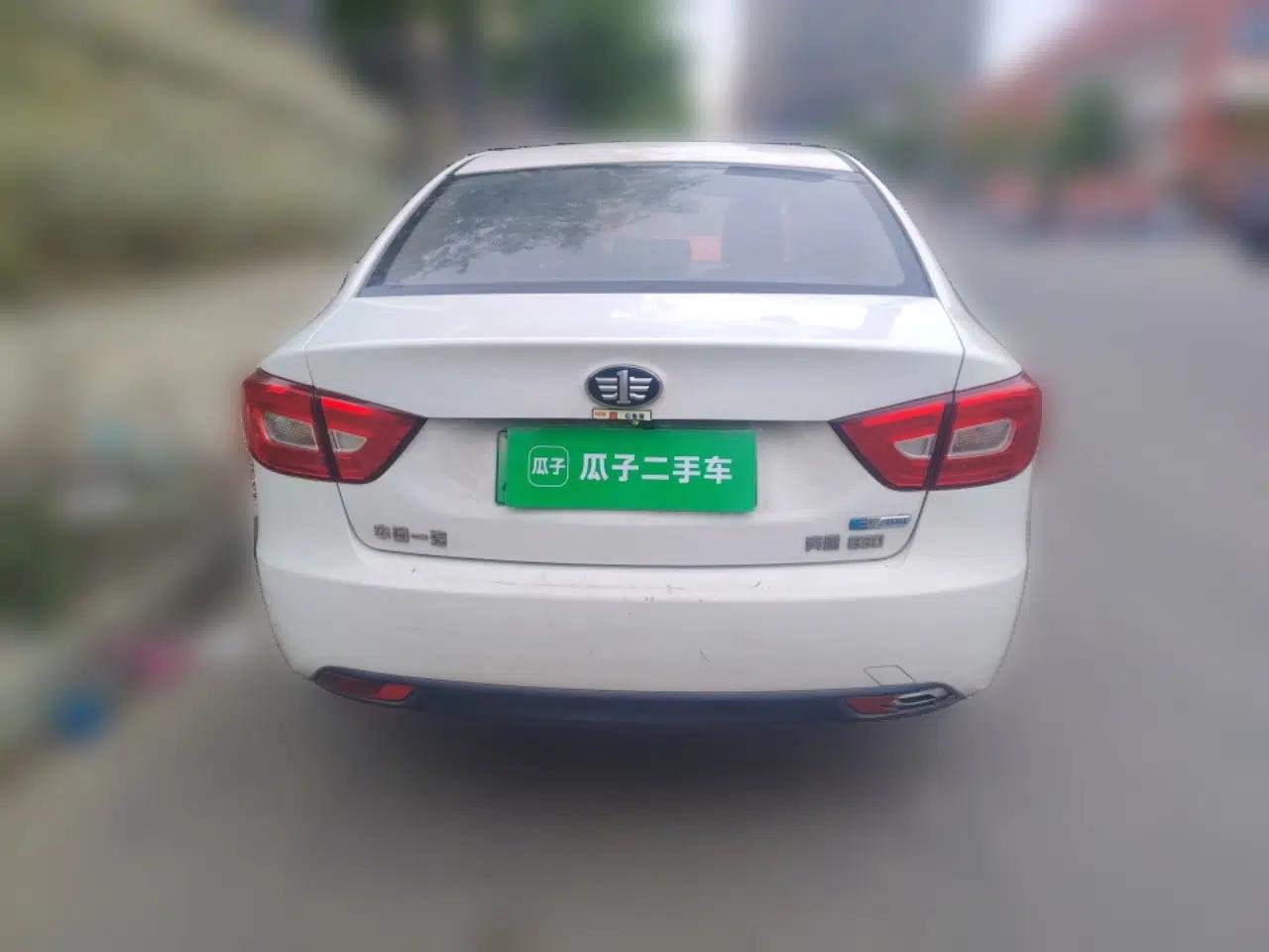 Bestune B30EV 2019 EV400 — миниатюра 5
