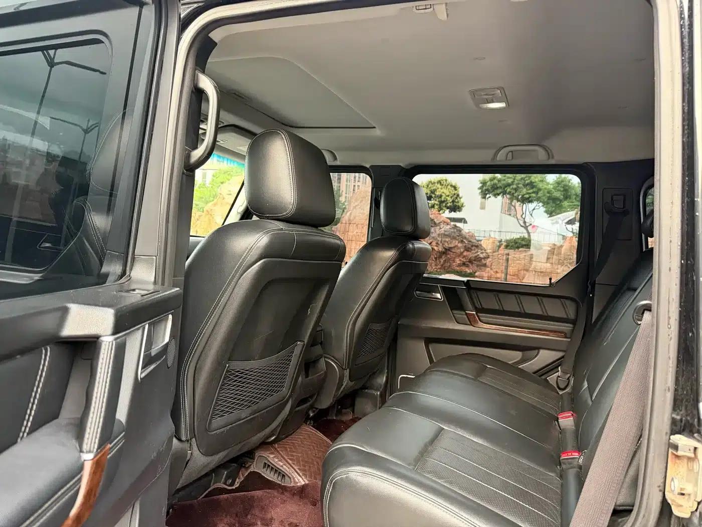 Beijing BJ80 2016 2.3T Manual Premium Edition — миниатюра 6