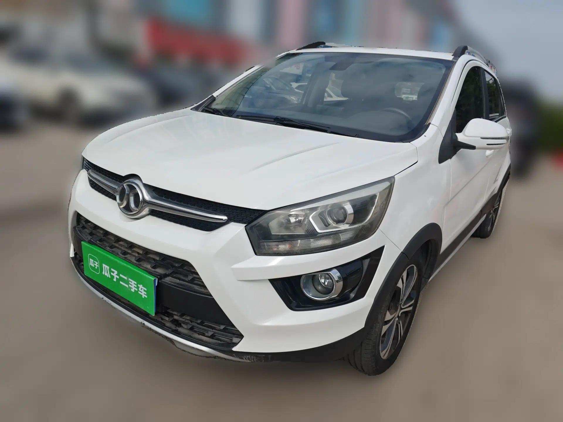 BAIC Senova X25 2015 1.5L Automatic Elite Model — миниатюра 1
