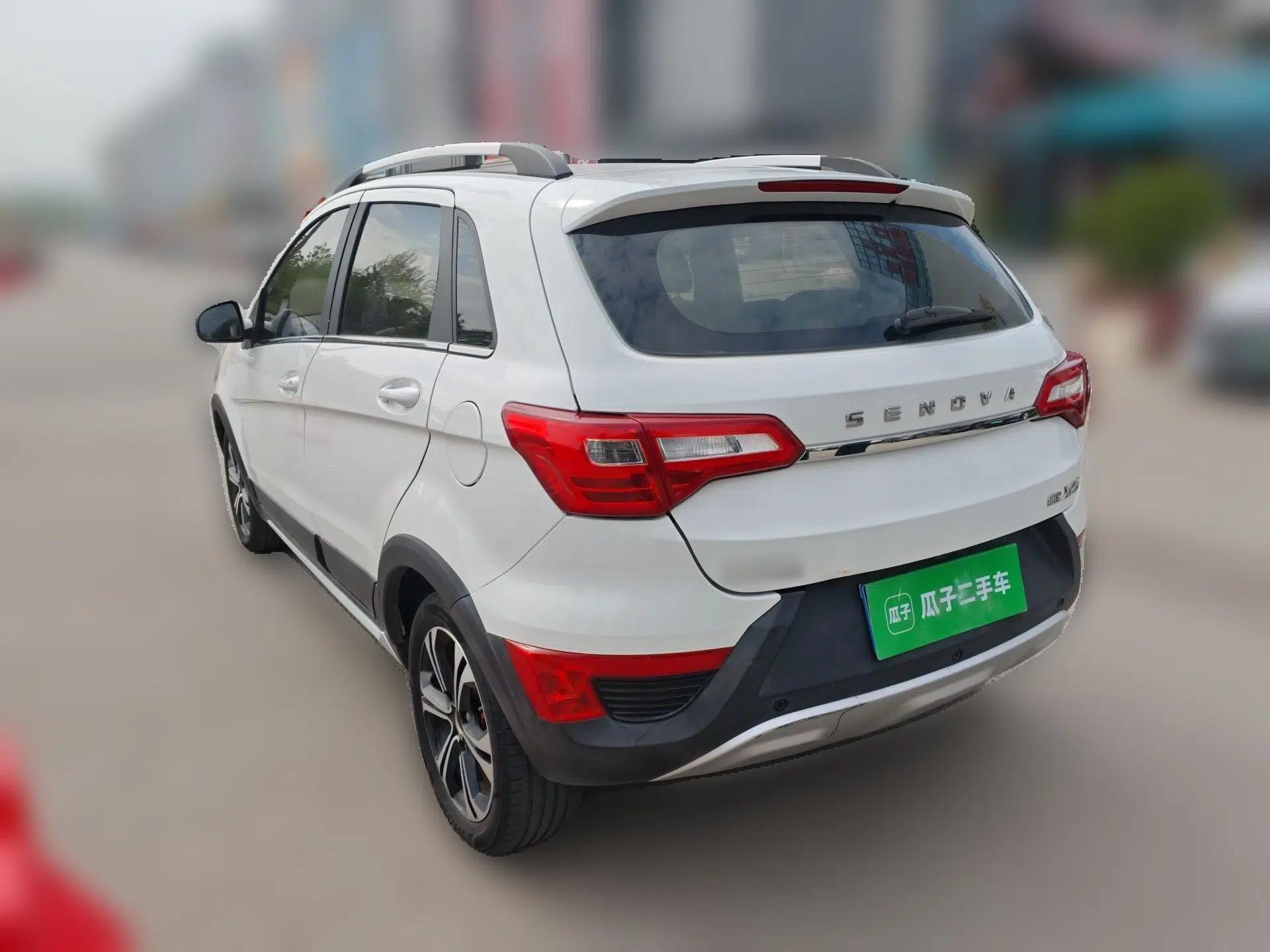 BAIC Senova X25 2015 1.5L Automatic Elite Model — миниатюра 4