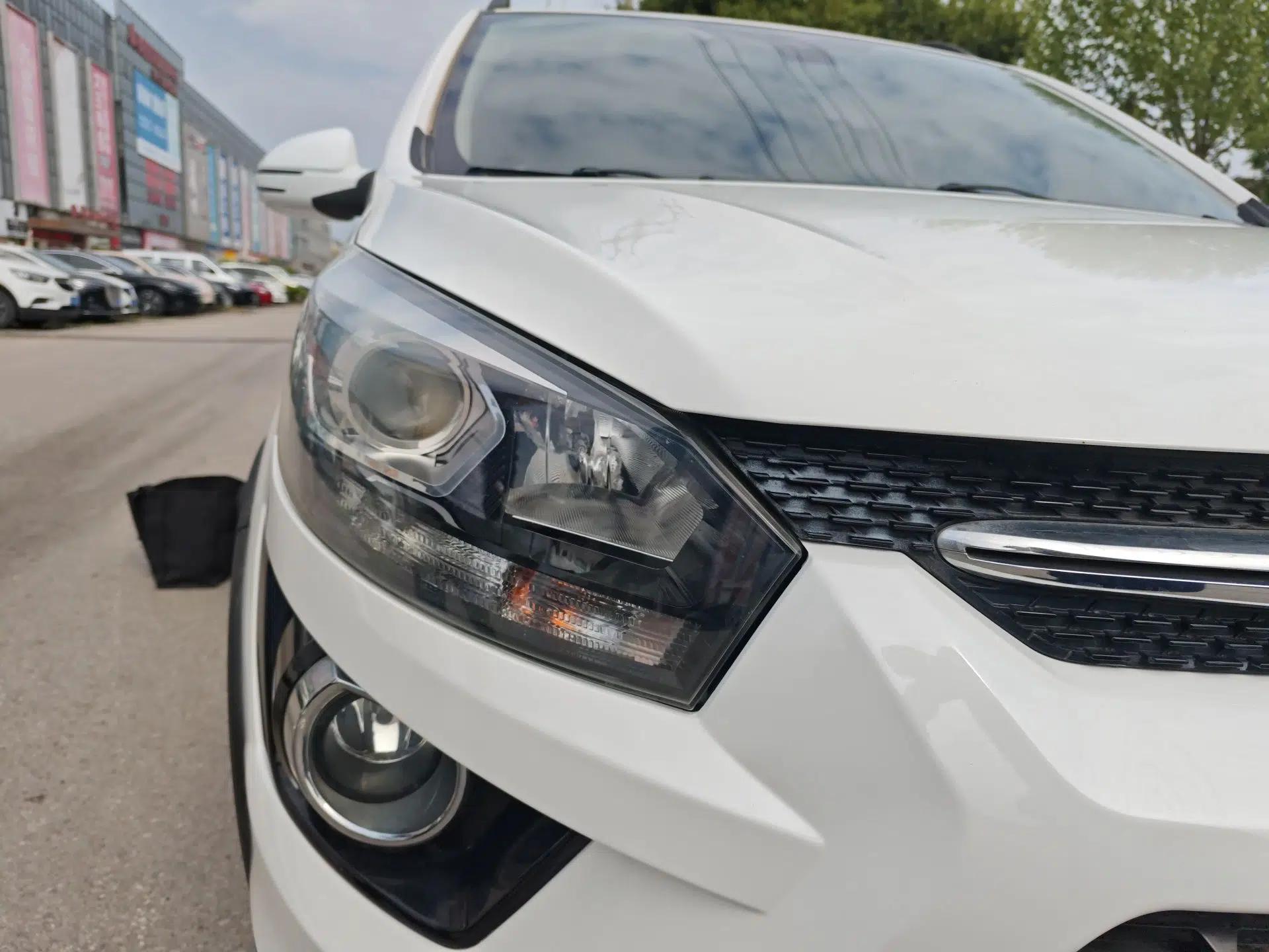 BAIC Senova X25 2015 1.5L Automatic Elite Model — миниатюра 7
