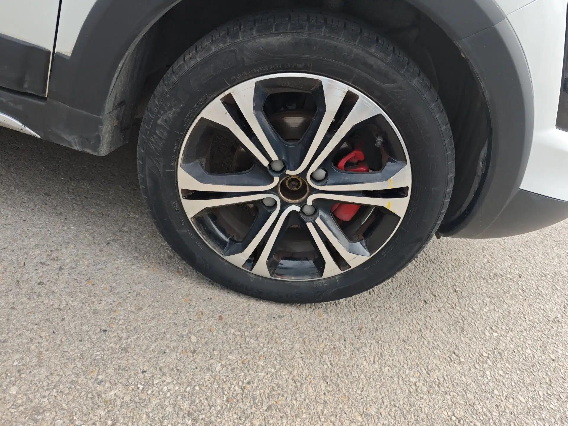 BAIC Senova X25 2015 1.5L Automatic Elite Model — миниатюра 8