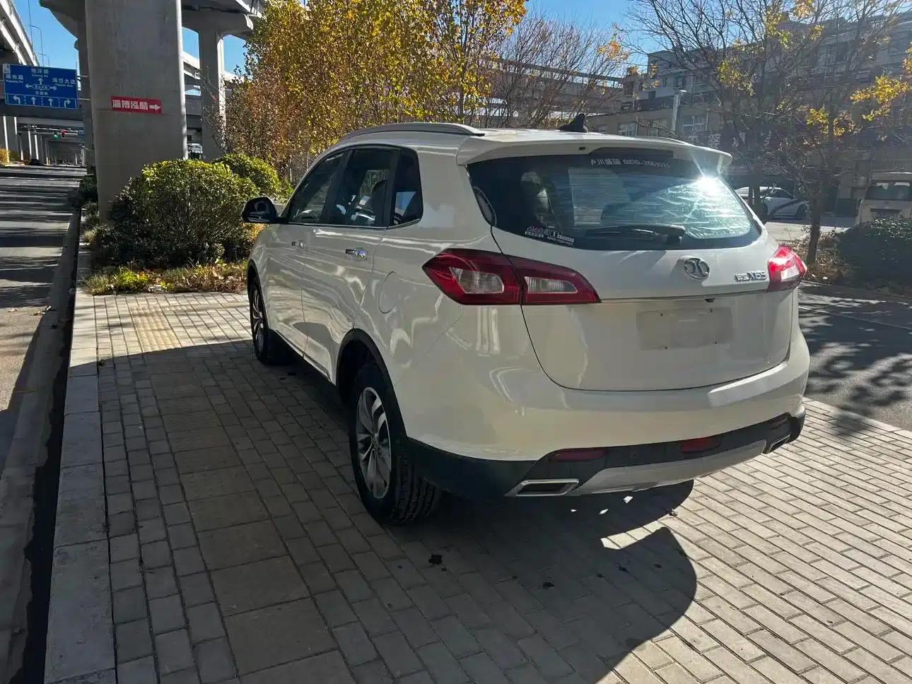 2015 Senova X65 2.0T Automatic Elite — миниатюра 2