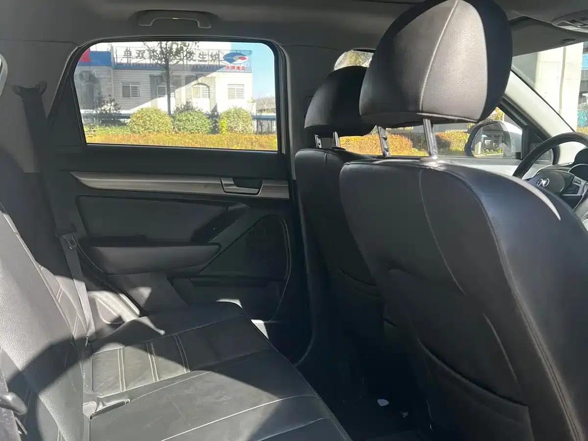 2015 Senova X65 2.0T Automatic Elite — миниатюра 7