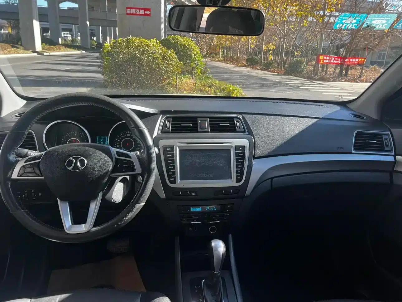 2015 Senova X65 2.0T Automatic Elite — миниатюра 9