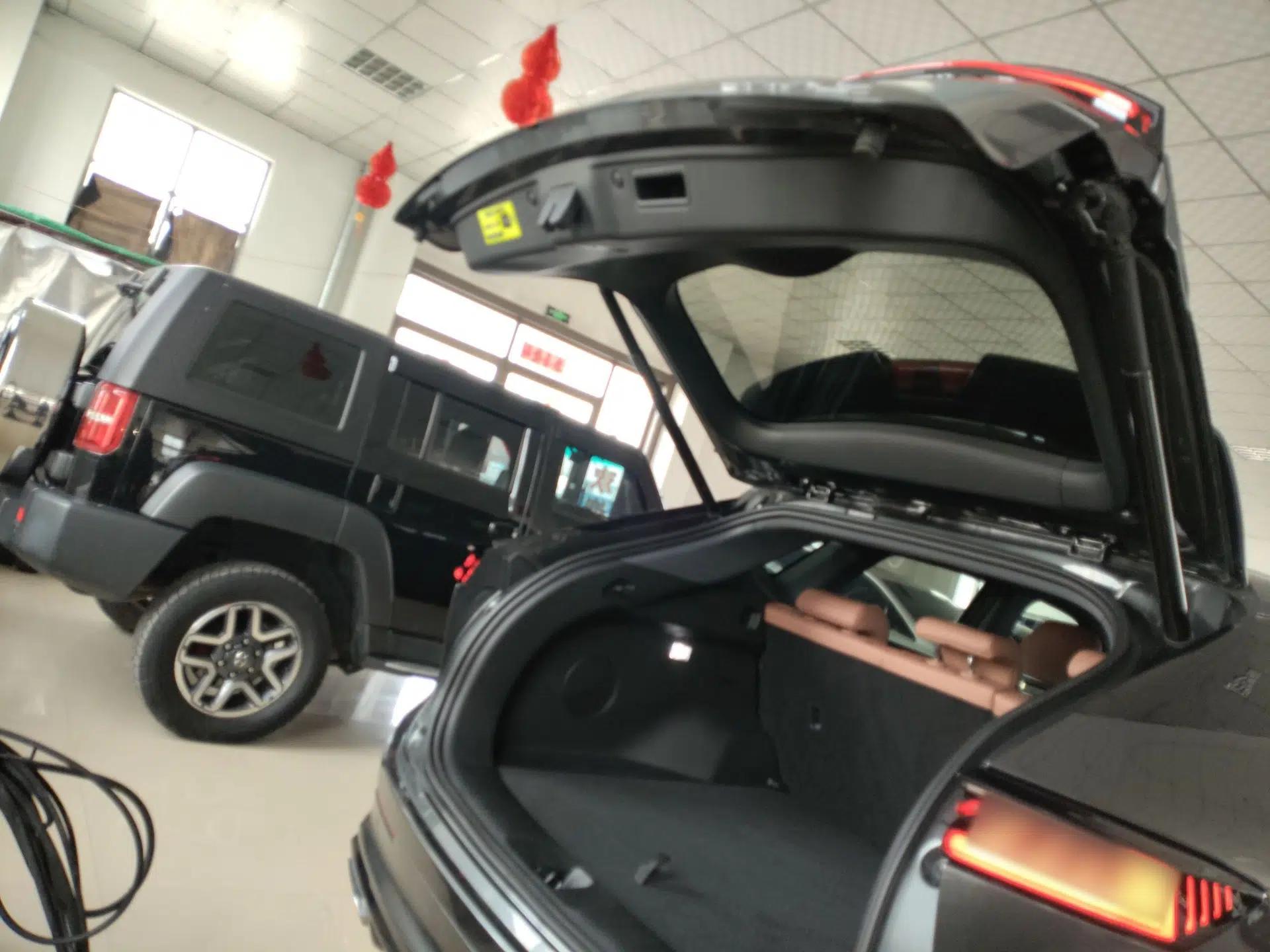 CHANGAN UNI-Z New Energy 2024 Blue Whale Smart Electric iDD 125km Beyond Edition — миниатюра 22