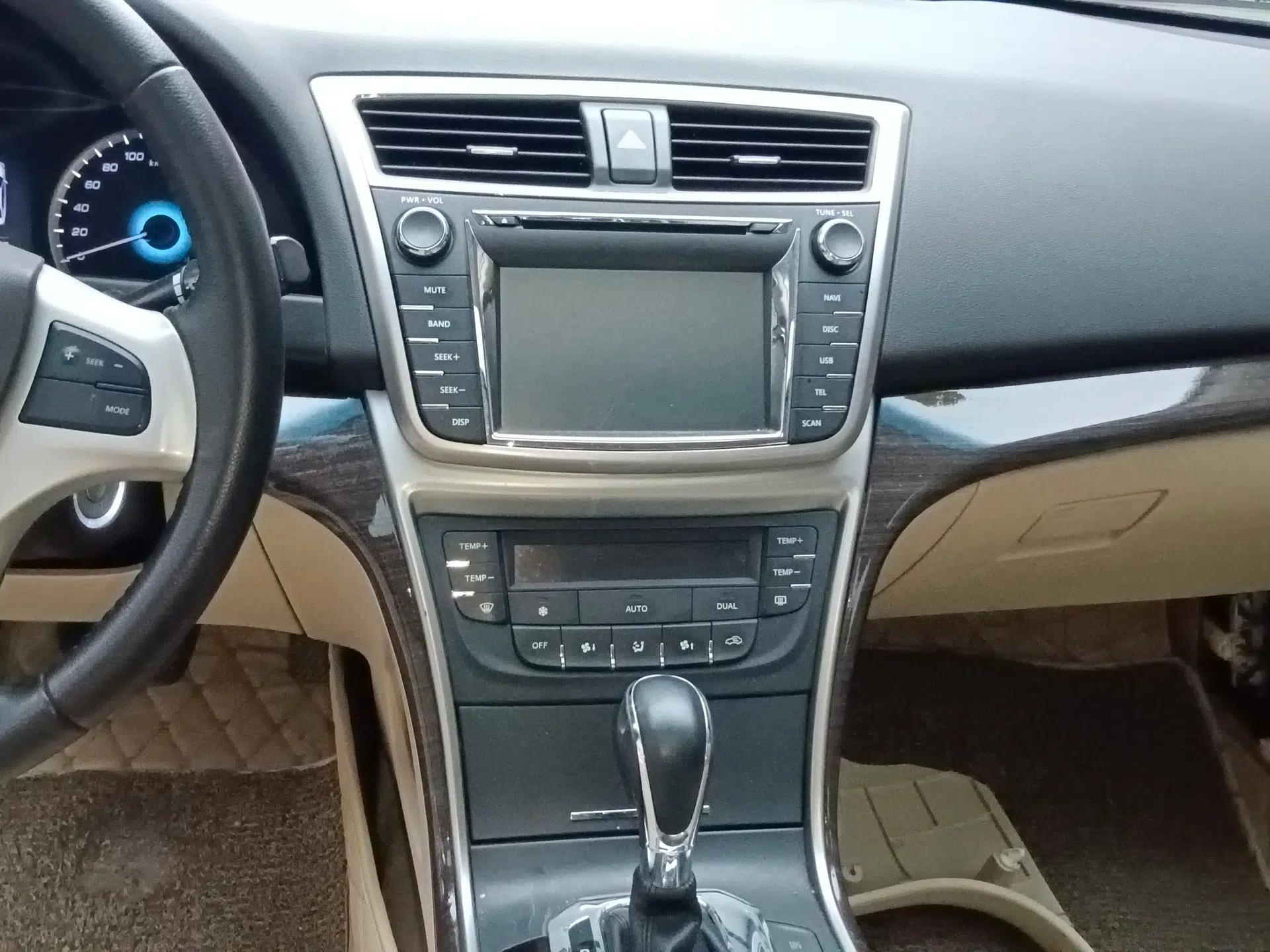 CHANGAN Raeton 2014 1.8T Automatic Elite Anniversary Edition China IV Standard — миниатюра 16