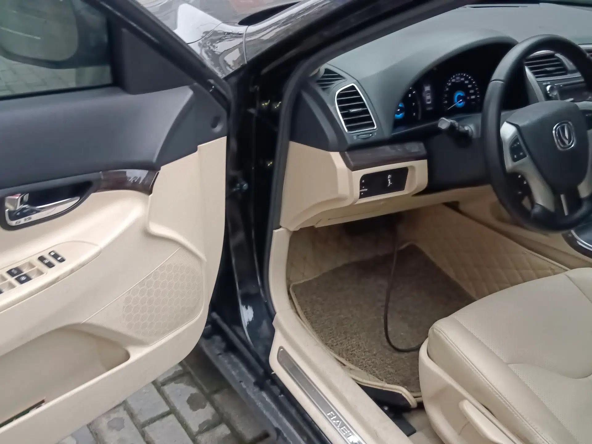 CHANGAN Raeton 2014 1.8T Automatic Elite Anniversary Edition China IV Standard — миниатюра 19