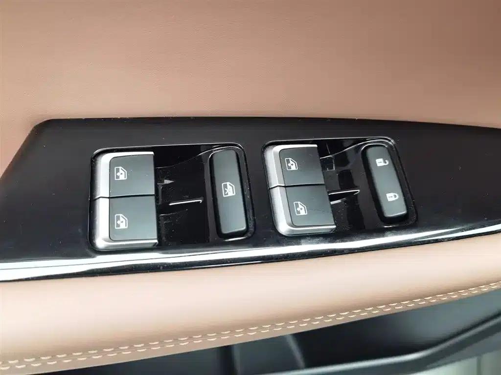 Changan UNI-Z 2025 500Bar PRO — миниатюра 9
