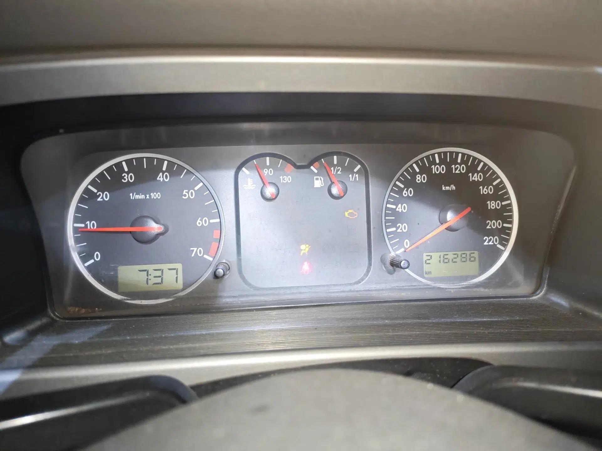 Volkswagen Santana Vista 2008 1.8L Manual Comfort Edition — миниатюра 12
