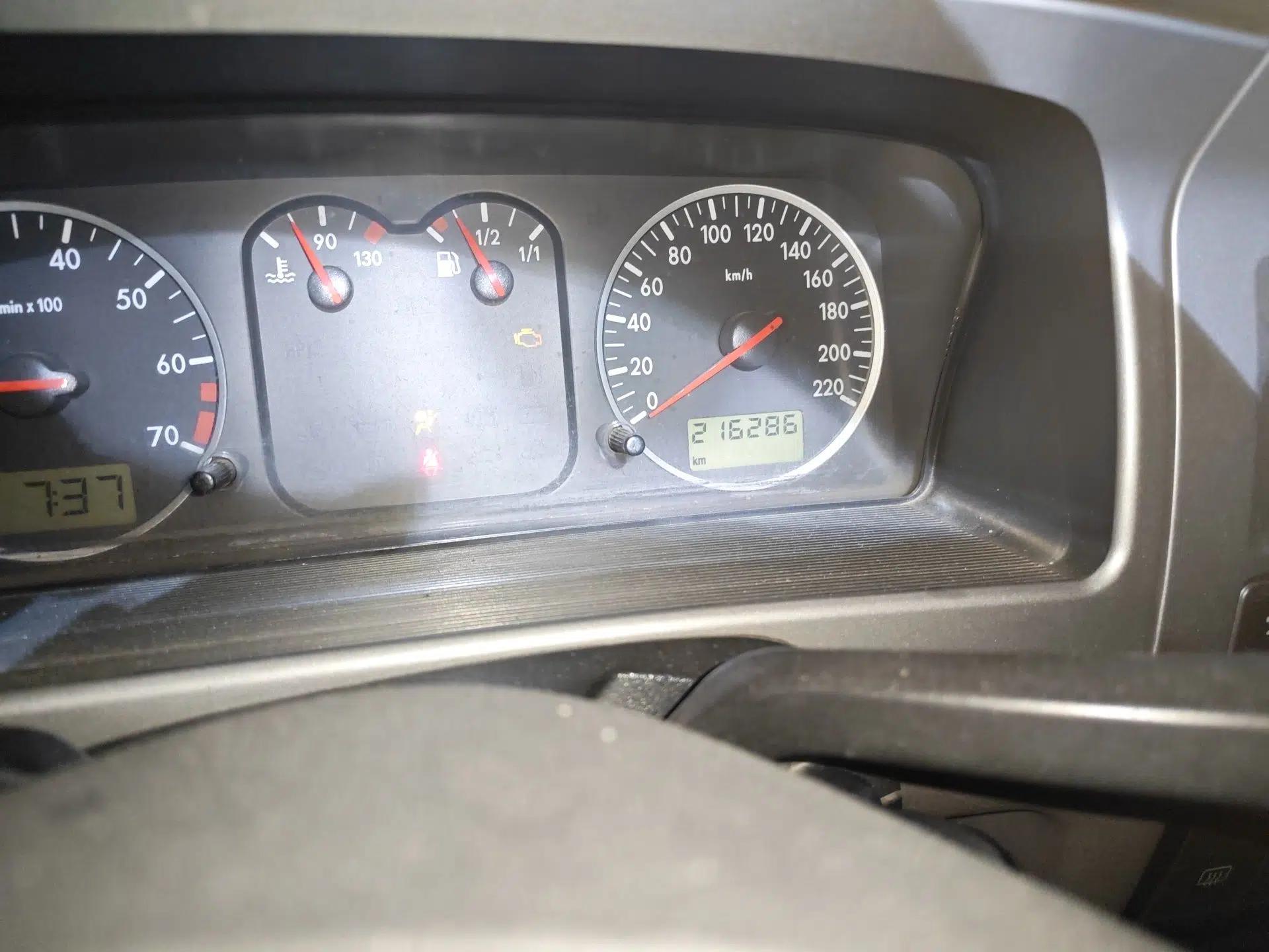Volkswagen Santana Vista 2008 1.8L Manual Comfort Edition — миниатюра 13