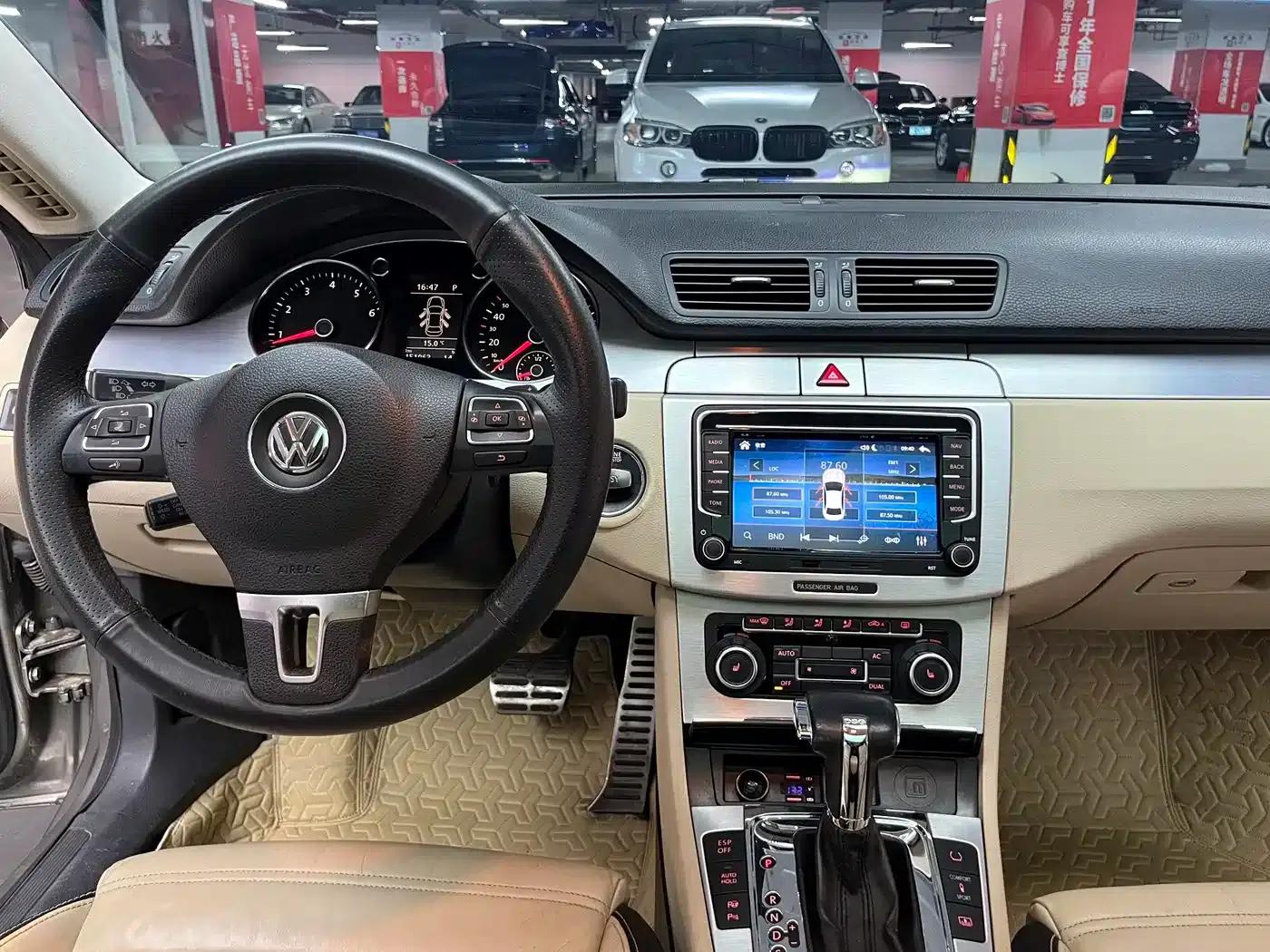 Volkswagen CC 2009 3.6FSI Top-of-the-line version — миниатюра 14
