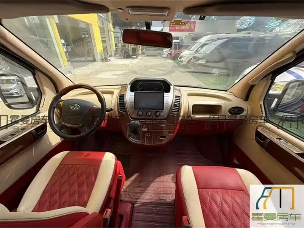 SAIC MAXUS V80 RV 2018 Model 2.5T Diesel Version — миниатюра 5