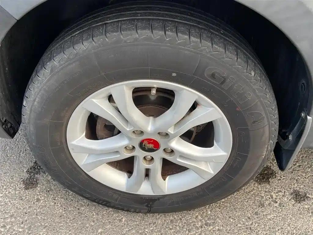 Jingyi X3 2015 1.5L Comfort Model — миниатюра 16