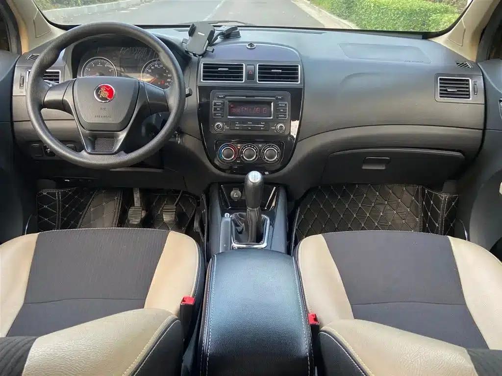 Jingyi X3 2015 1.5L Comfort Model — миниатюра 10