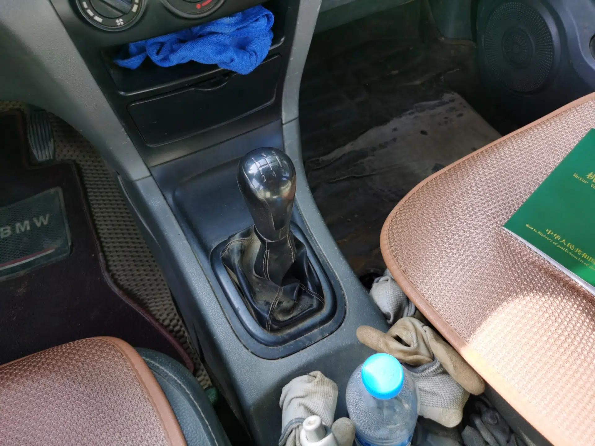 Dongfeng Shuaike 2011 1.5L Manual Standard Model 7 Seats China IV Standard — миниатюра 15