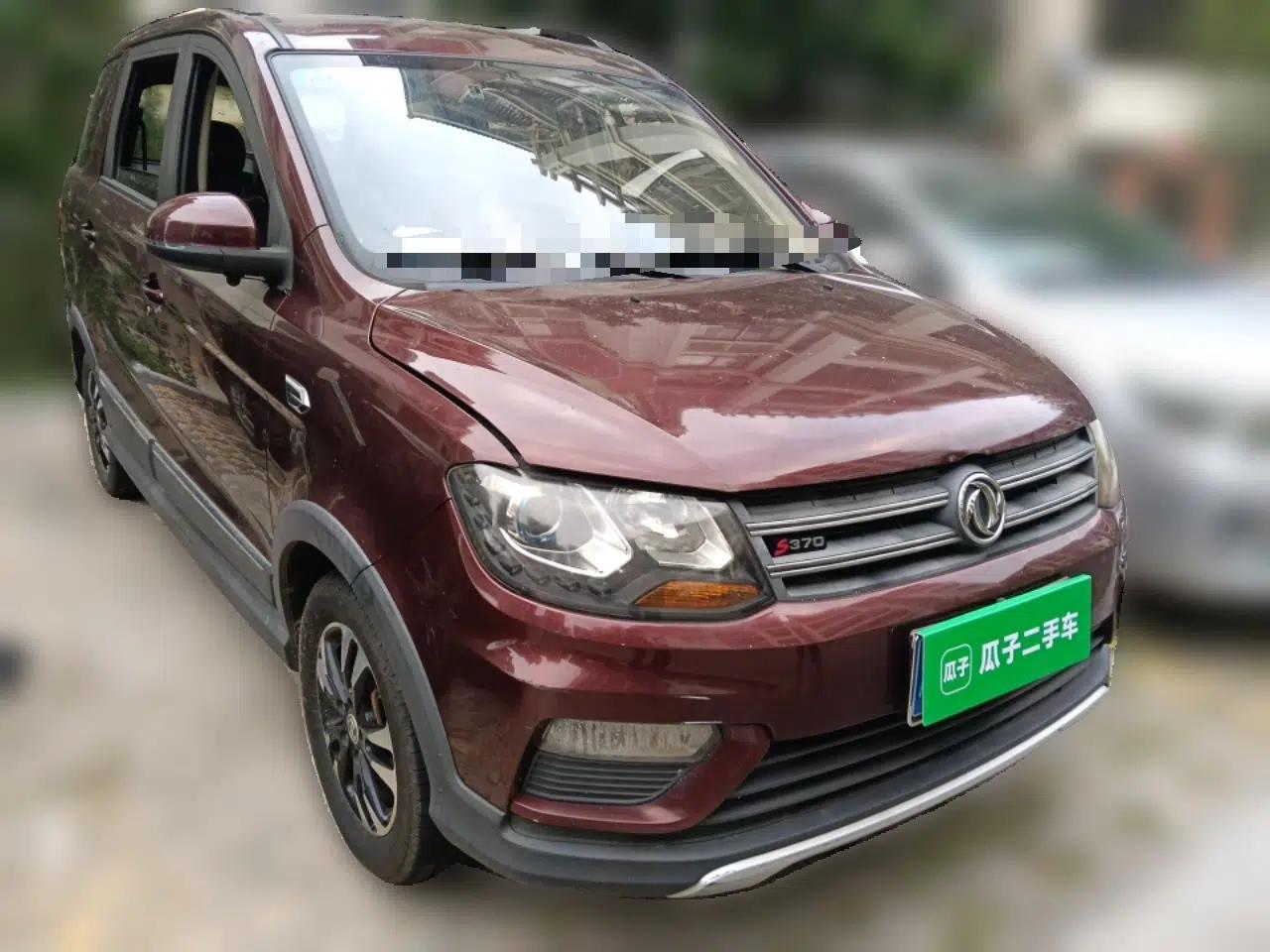 Dongfeng Fengon 370 2018 S370 1.5L CVT Luxury 7-Seater — миниатюра 3
