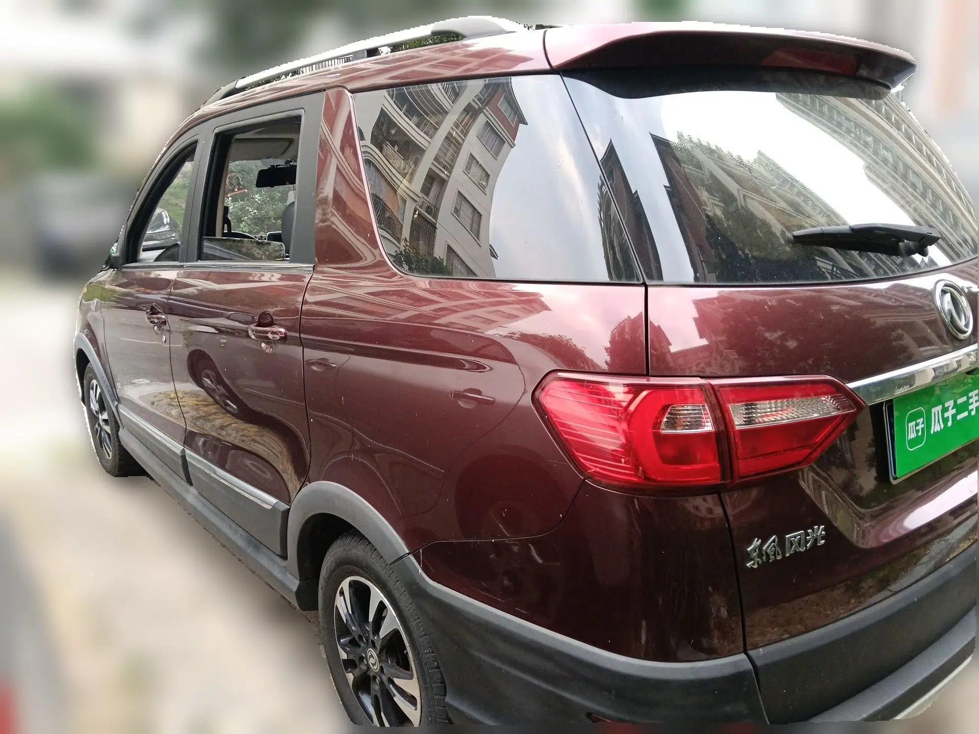 Dongfeng Fengon 370 2018 S370 1.5L CVT Luxury 7-Seater — миниатюра 4