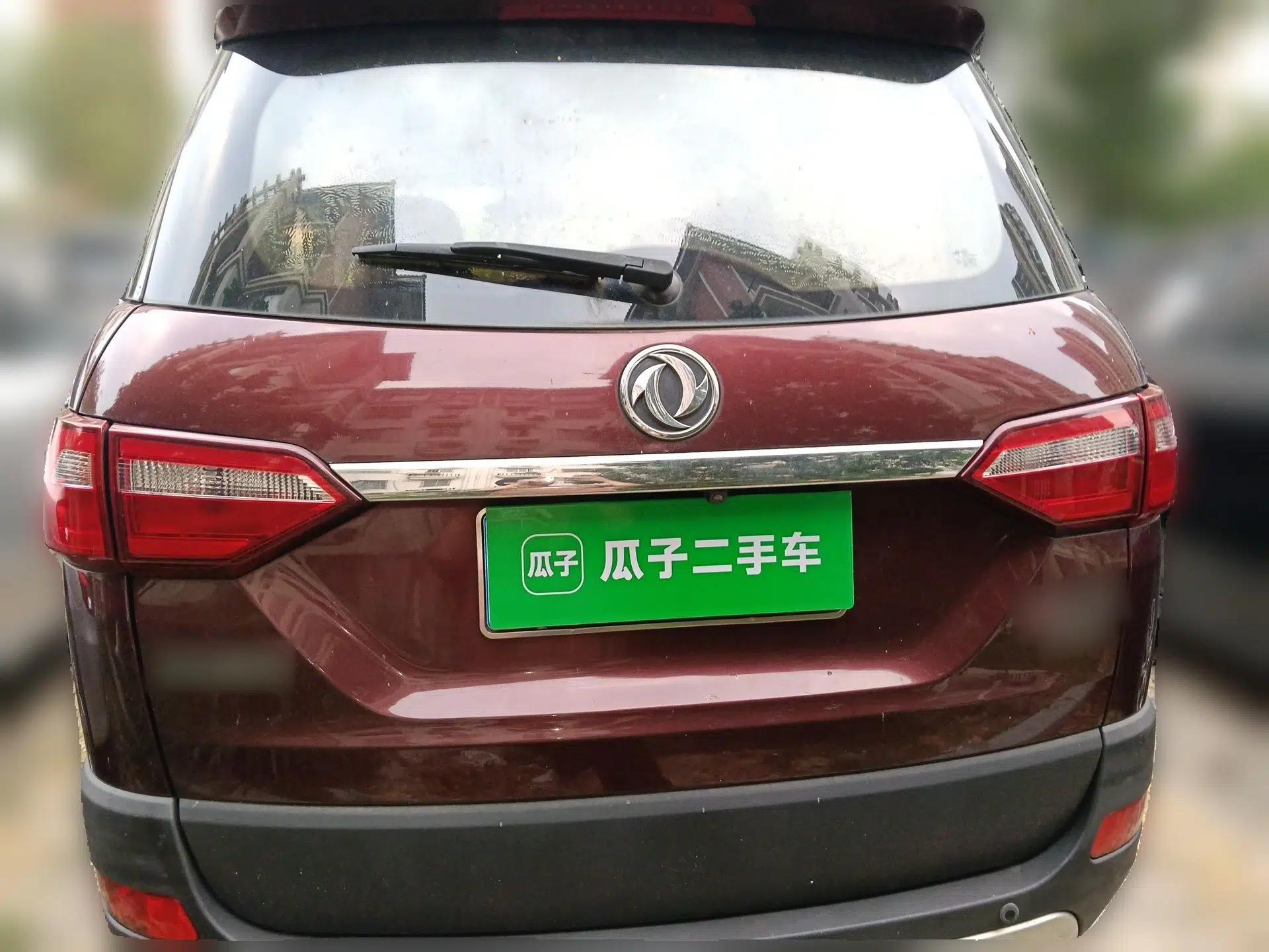 Dongfeng Fengon 370 2018 S370 1.5L CVT Luxury 7-Seater — миниатюра 5
