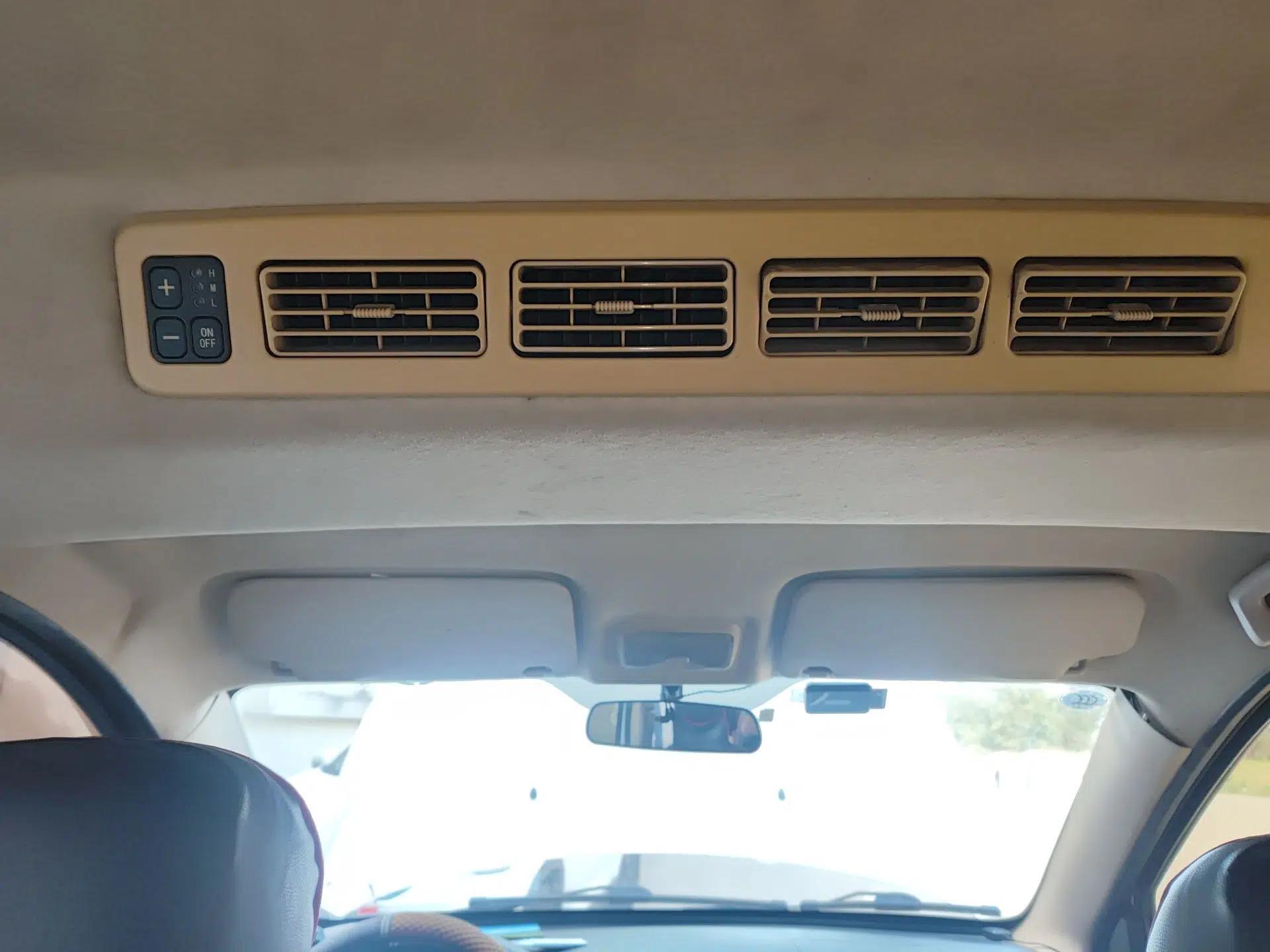 Dongfeng Fengon 360 2015 1.5L Manual Comfort II 7-Seater — миниатюра 19
