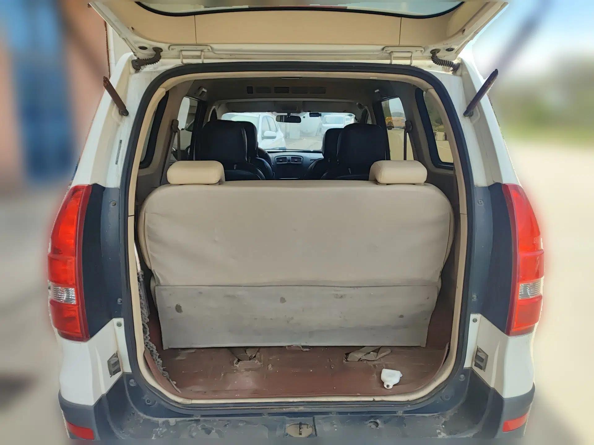Dongfeng Fengon 360 2015 1.5L Manual Comfort II 7-Seater — миниатюра 20