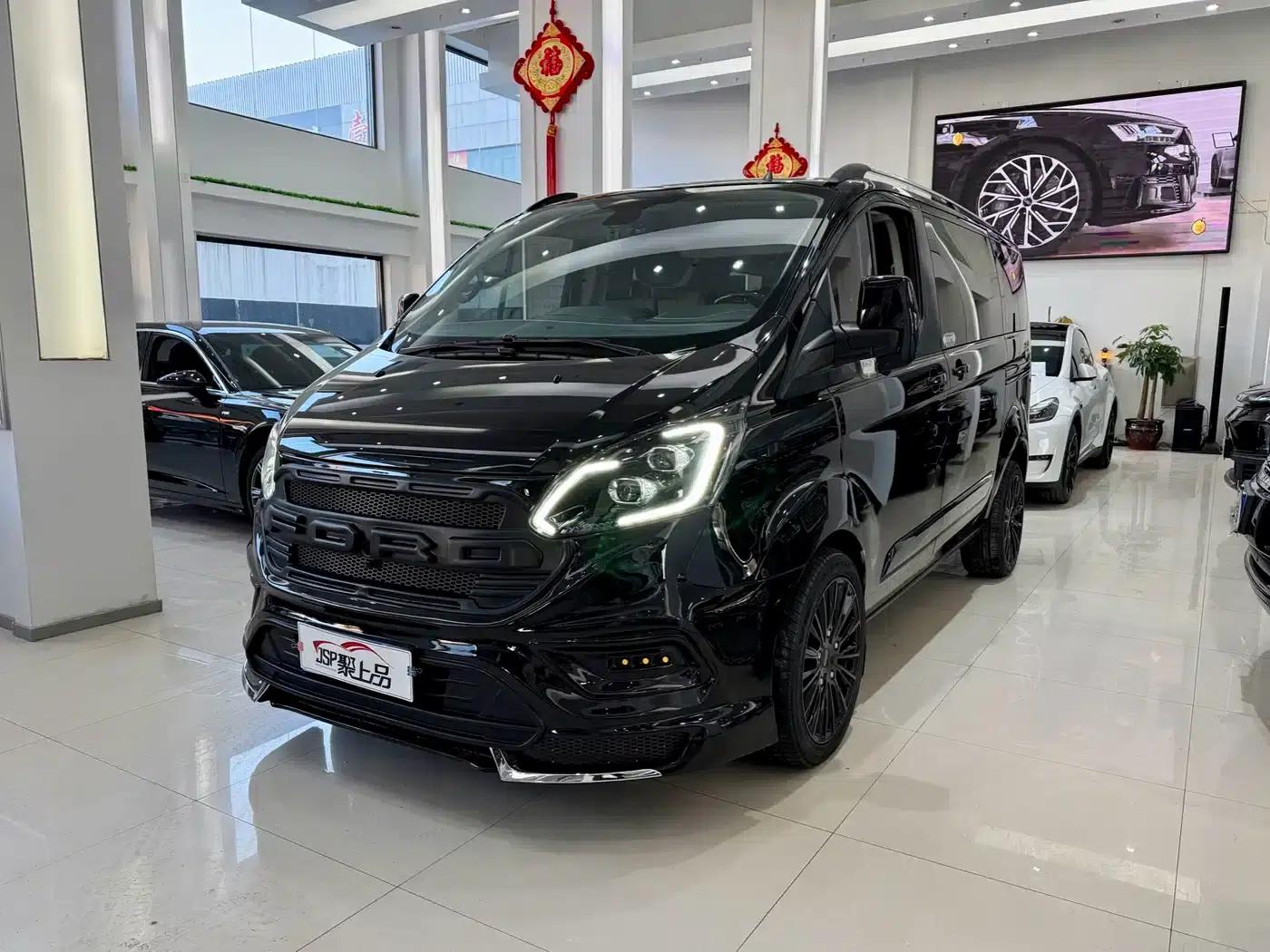 Tourneo 2023 2.0T Automatic Premium Edition — миниатюра 1