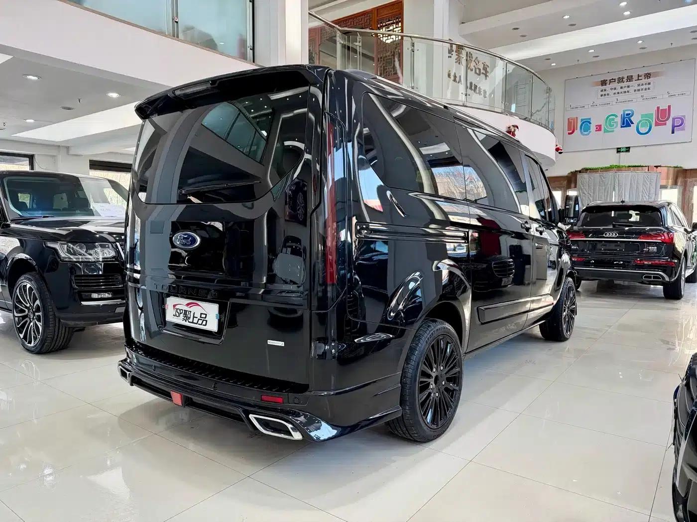 Tourneo 2023 2.0T Automatic Premium Edition — миниатюра 19