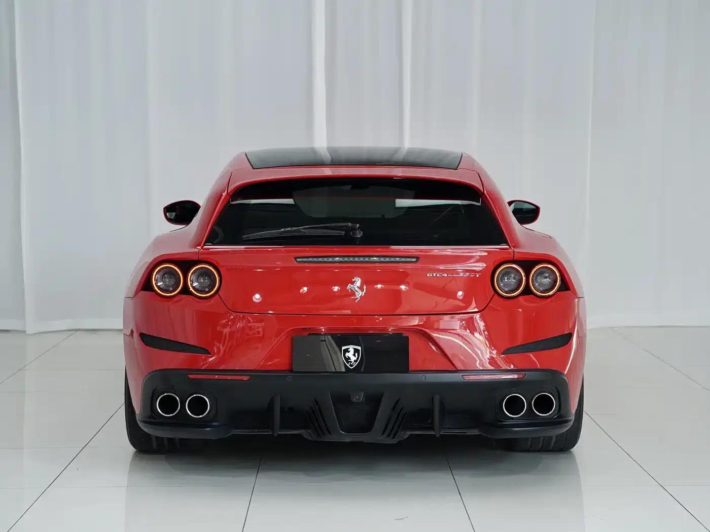2017 GTC4Lusso 3.9T V8 — миниатюра 16