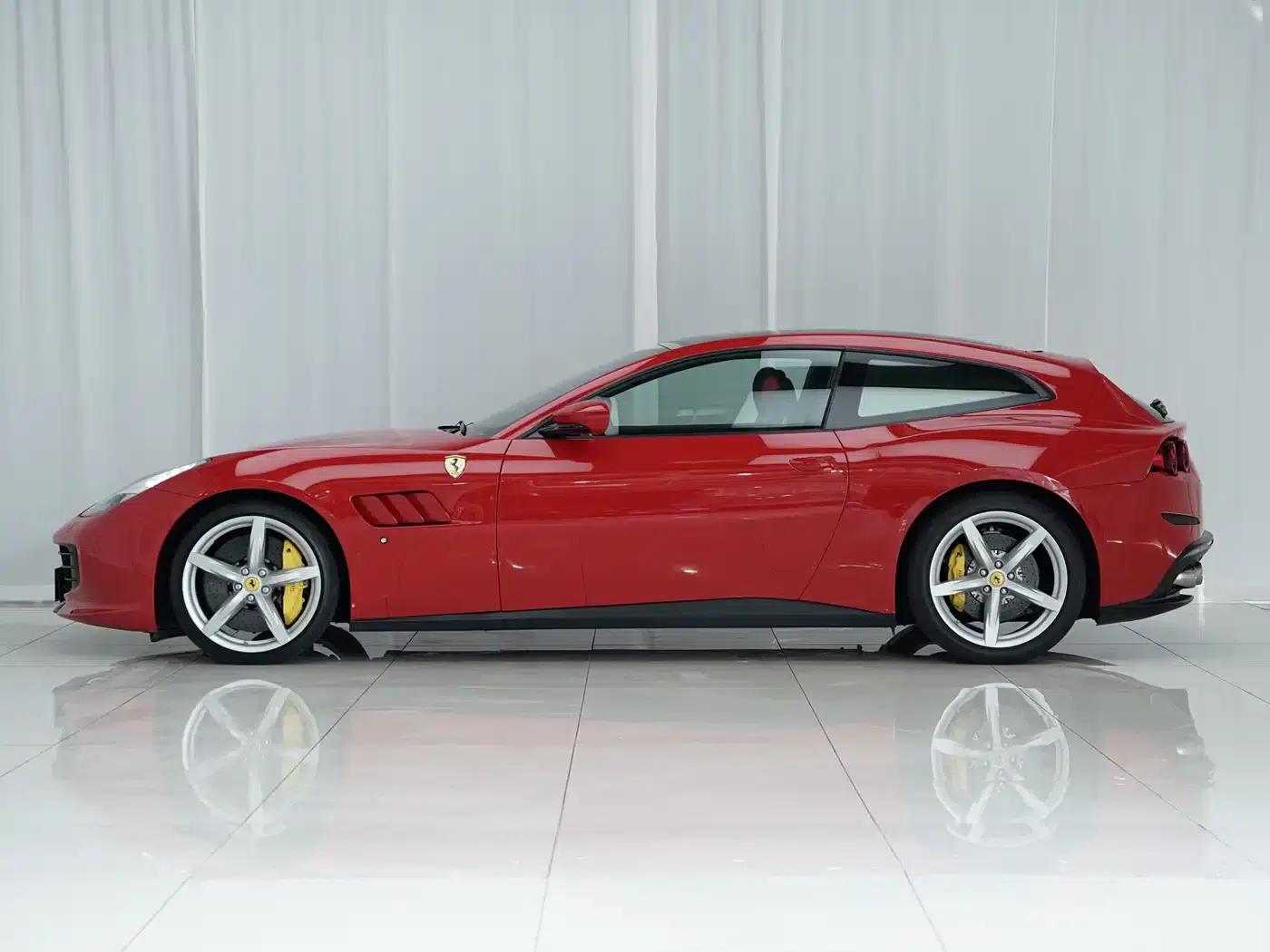 2017 GTC4Lusso 3.9T V8 — миниатюра 3
