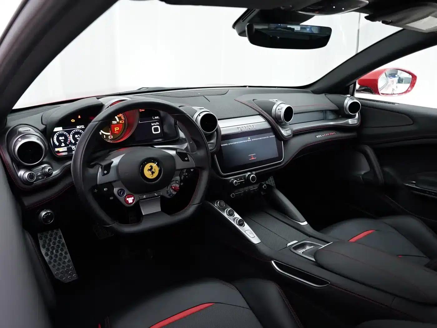 2017 GTC4Lusso 3.9T V8 — миниатюра 5