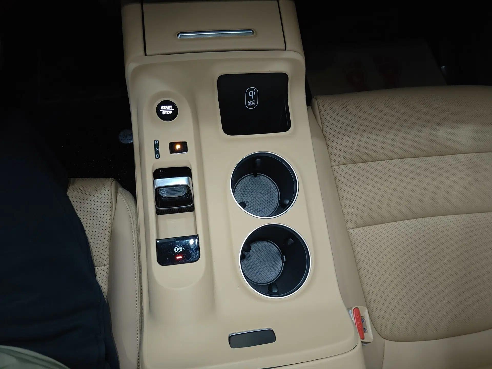 GAC Trumpchi E8 2024 Honor Series 2.0L Honor Edition — миниатюра 11
