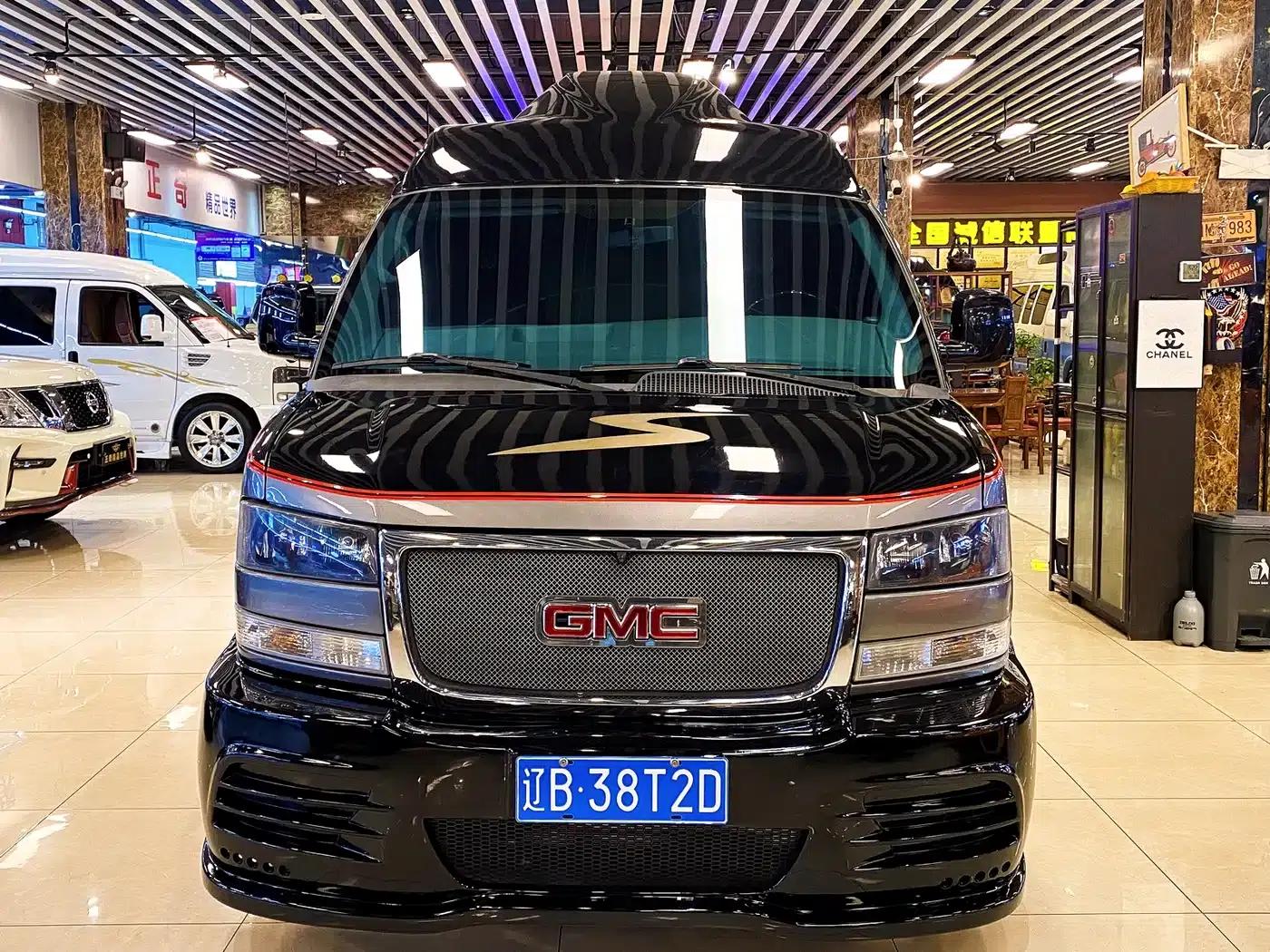 2015 SAVANA 6.0L G600L Luxury Edition — миниатюра 2
