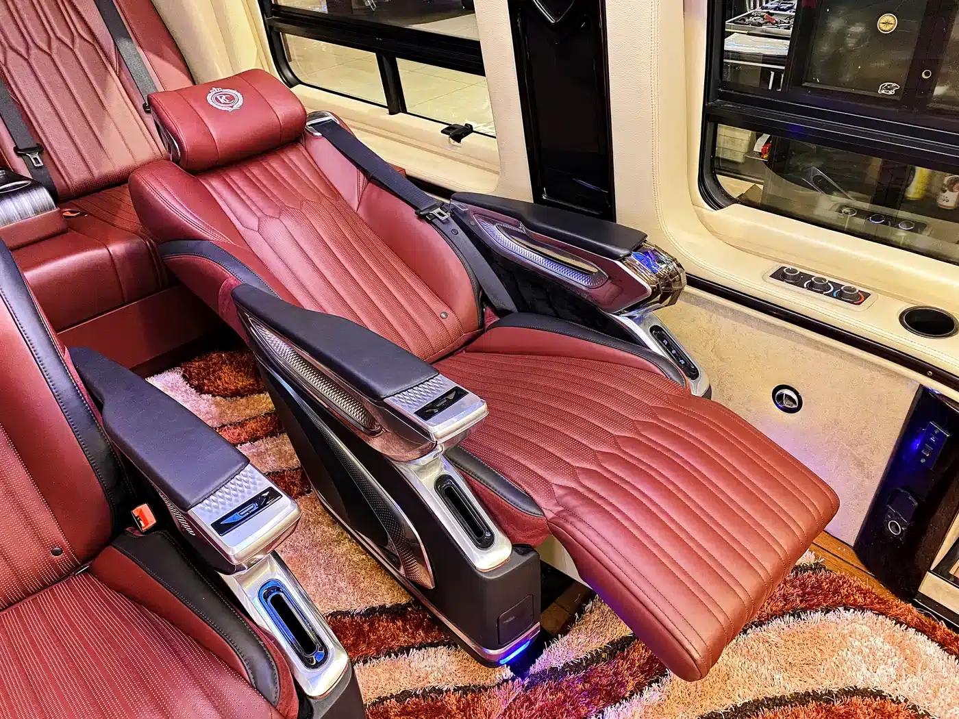 2015 SAVANA 6.0L G600L Luxury Edition — миниатюра 22