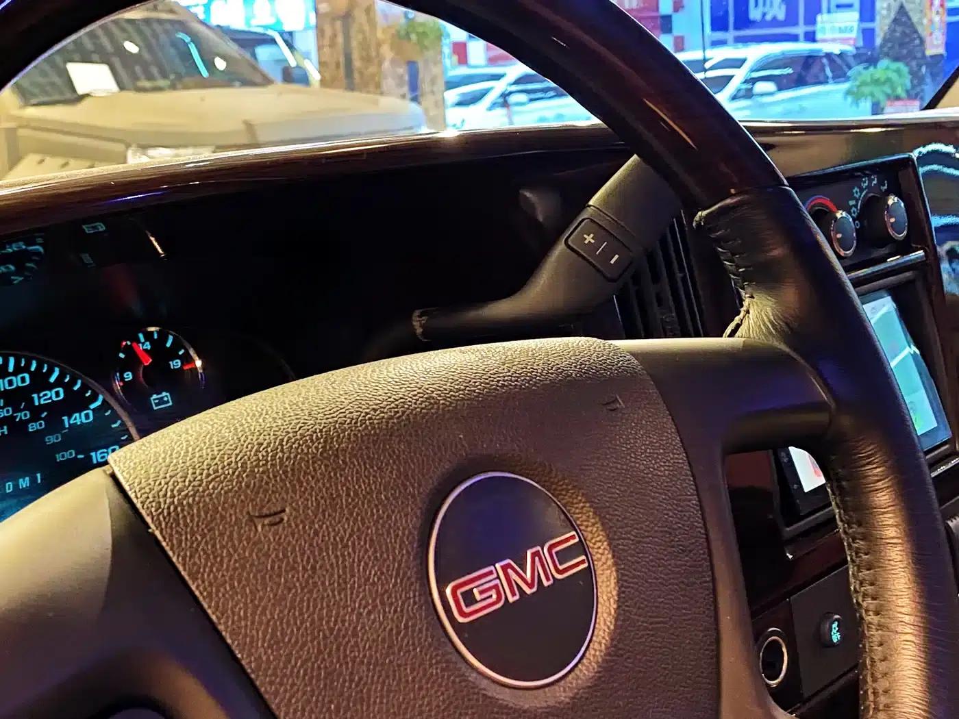 2015 SAVANA 6.0L G600L Luxury Edition — миниатюра 26