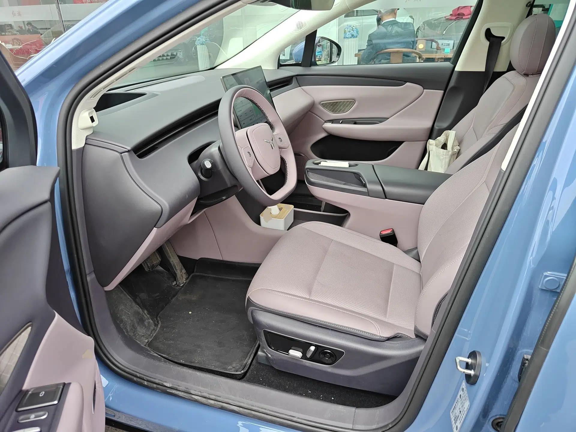 Hongqi Tiangong 06 2025 660 4x4 Smart Selection Edition — миниатюра 18