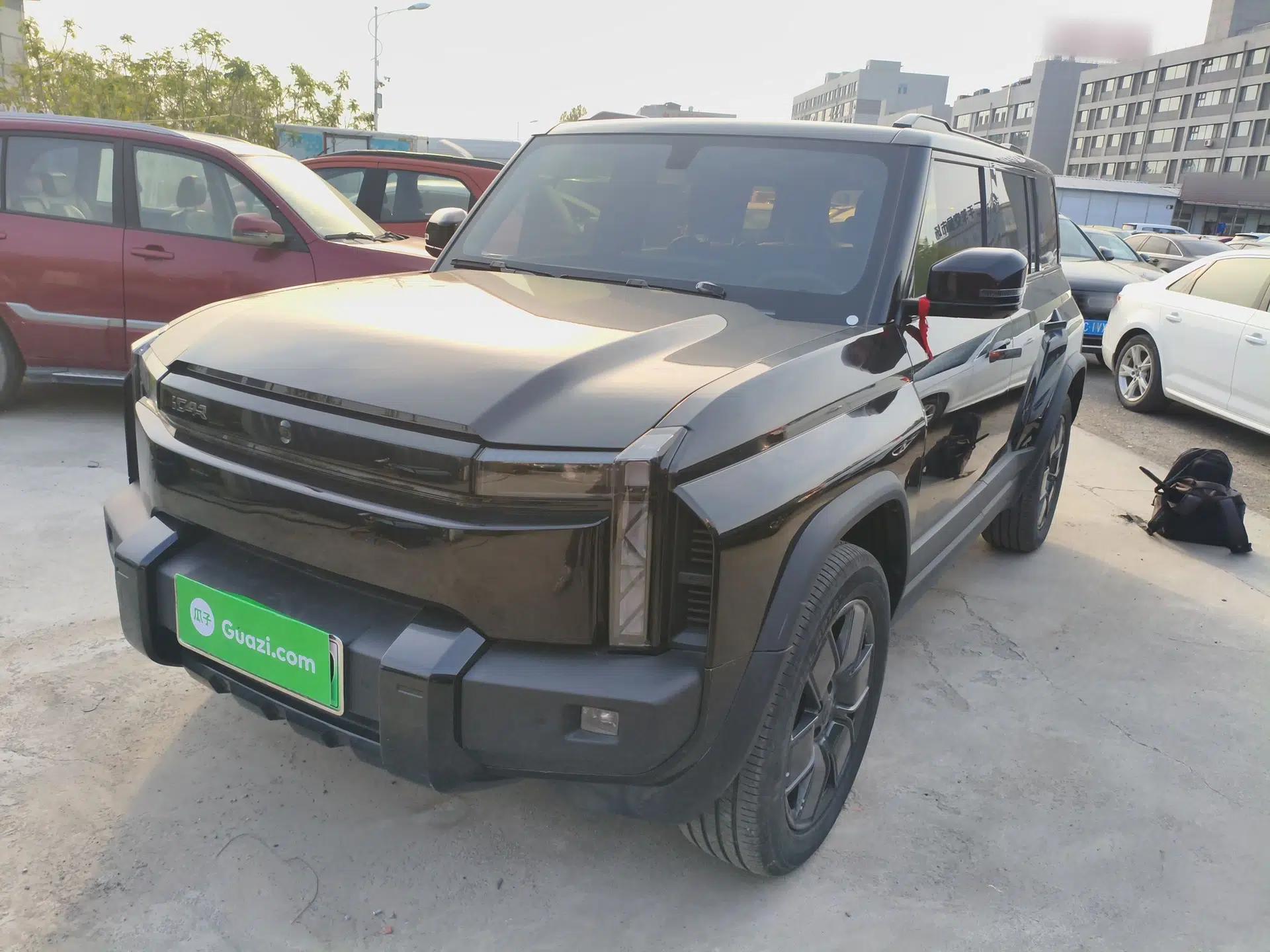 iCAR 03T 2024 501km Four-wheel Drive Long-Range Version — миниатюра 1