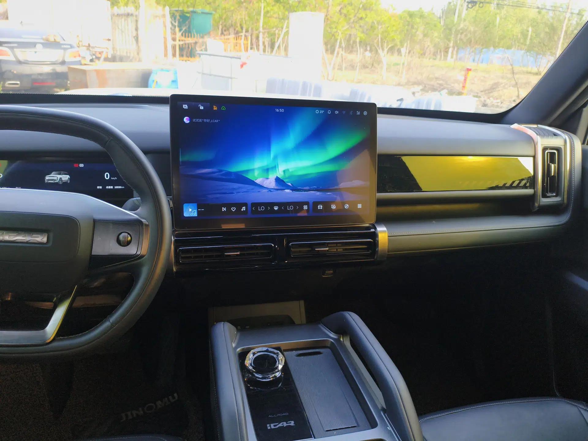 iCAR 03T 2024 501km Four-wheel Drive Long-Range Version — миниатюра 16