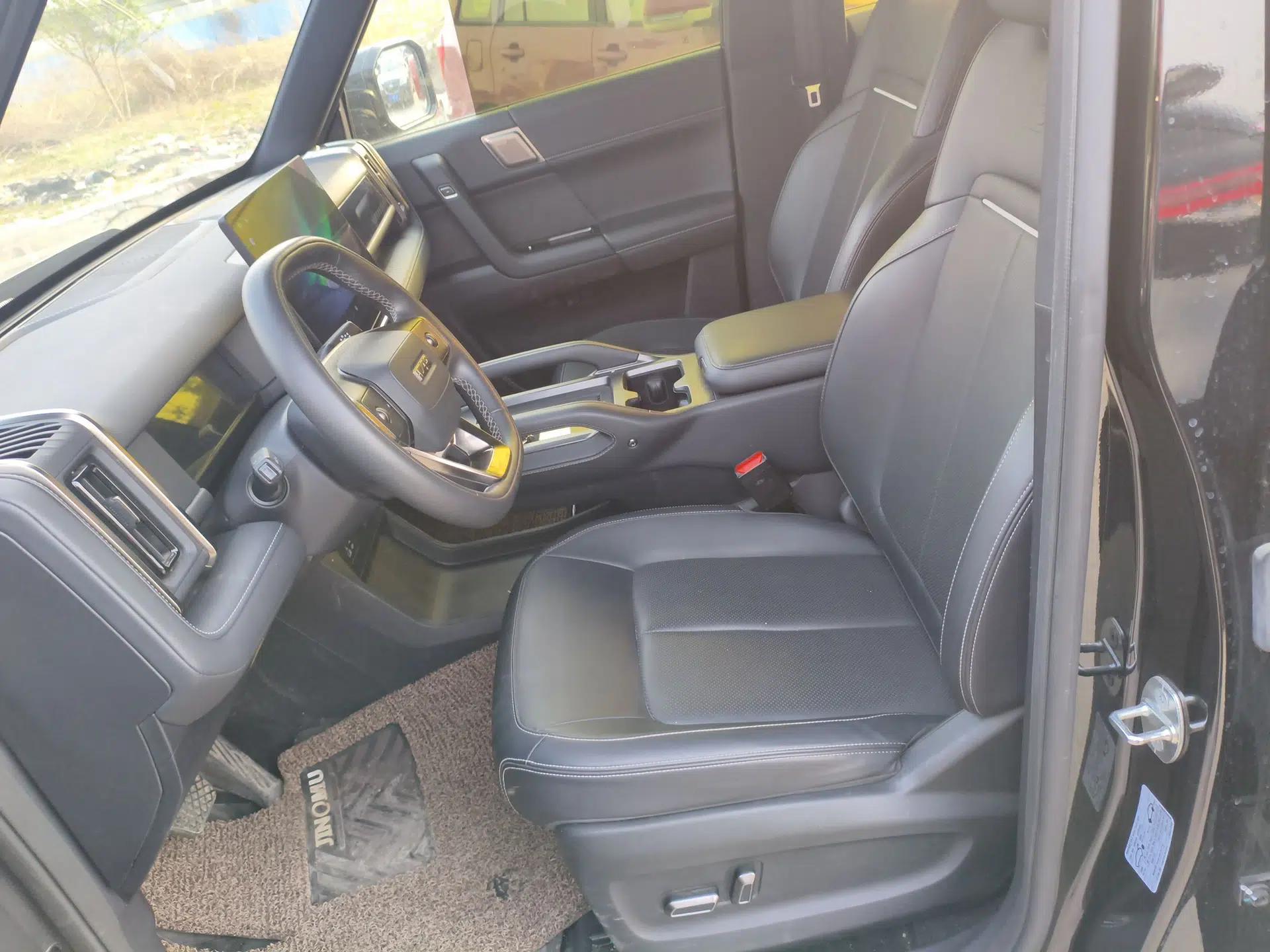 iCAR 03T 2024 501km Four-wheel Drive Long-Range Version — миниатюра 18