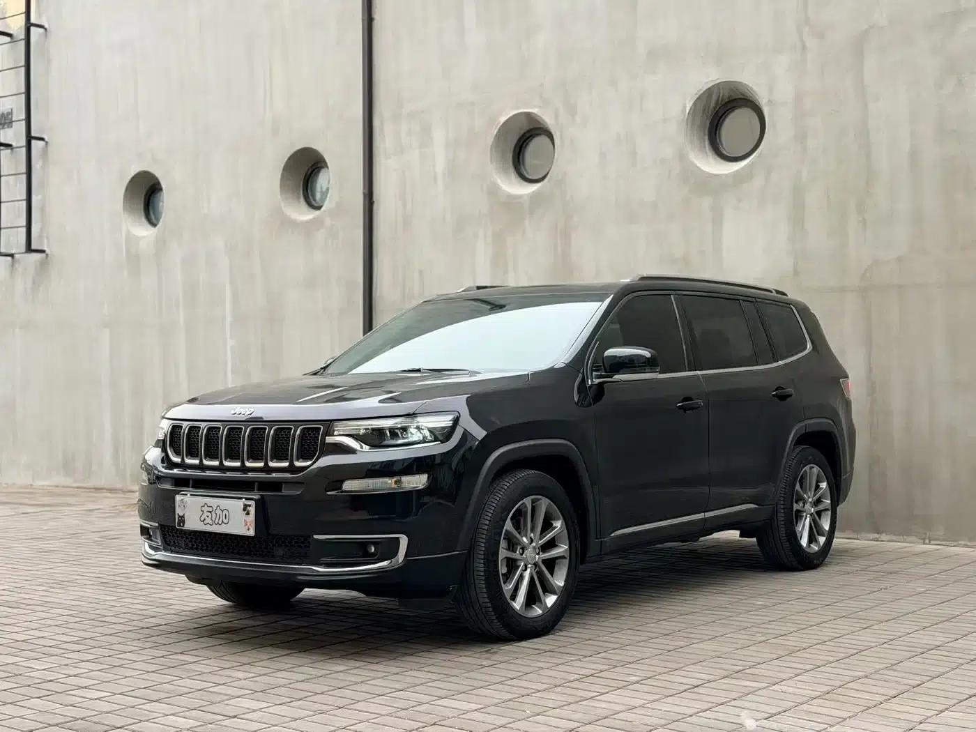Commander 2018 2.0T 4WD Premium Edition (National V Emission Standard) — миниатюра 1