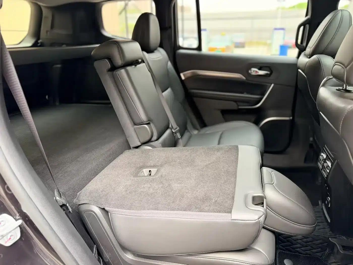 Commander 2018 2.0T 4WD Premium Edition (National V Emission Standard) — миниатюра 16