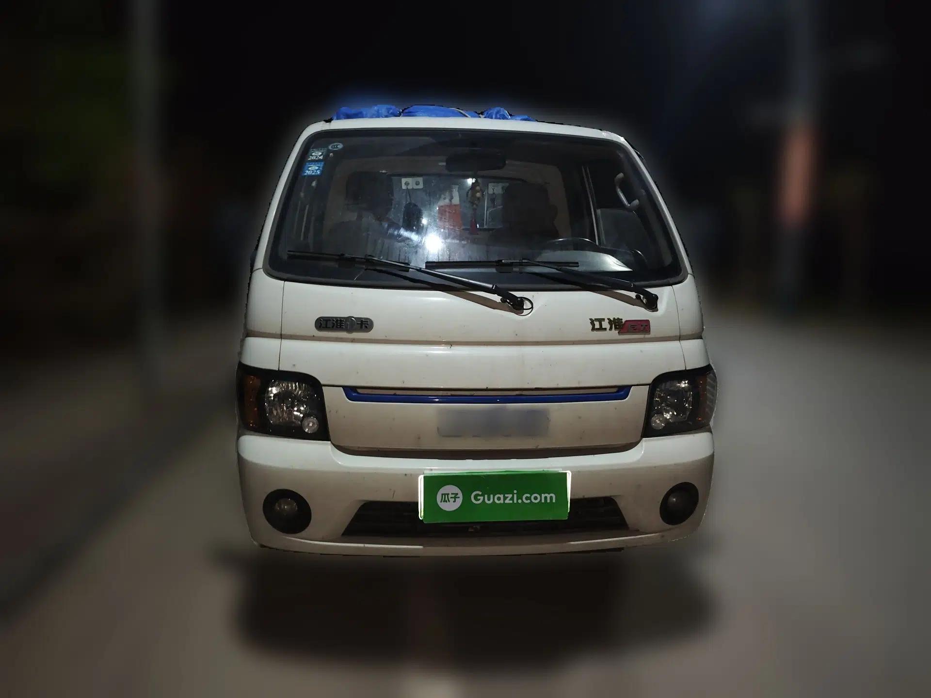 JAC Group EX6 2023 i3 New Energy No.1 Cargo Vehicle — миниатюра 2