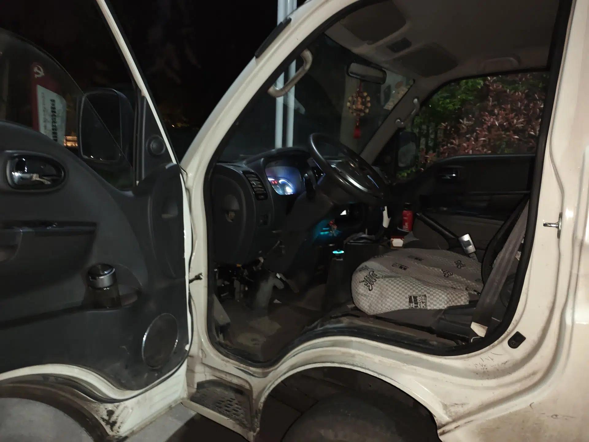 JAC Group EX6 2023 i3 New Energy No.1 Cargo Vehicle — миниатюра 17