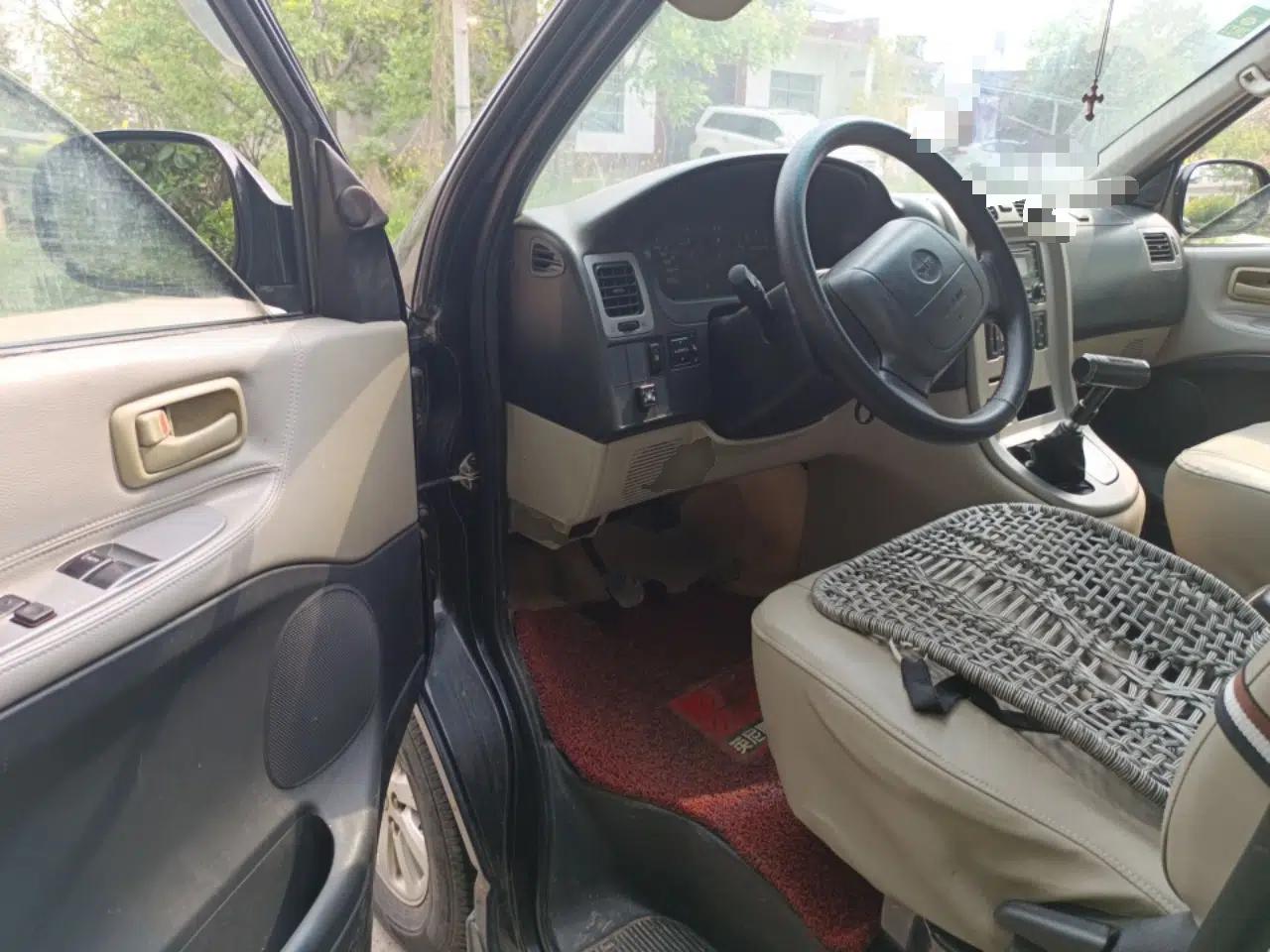 Jinbei Grace 2015 2.0L Classic Edition Standard Model Short Wheelbase 7 Seats — миниатюра 17