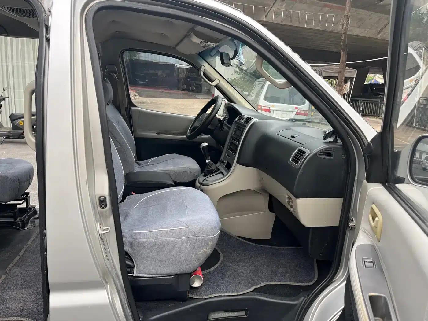 Grace 2013 2.0L Smart Standard 7-Seater National Games Commemorative Edition (National IV Emission Standard) — миниатюра 14