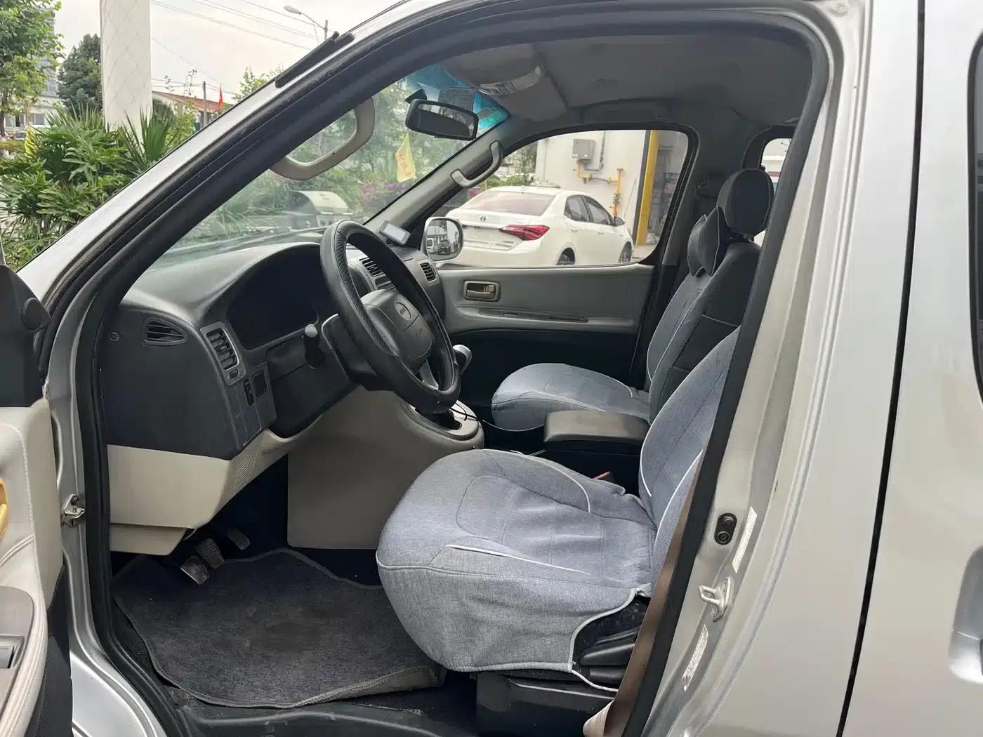 Grace 2013 2.0L Smart Standard 7-Seater National Games Commemorative Edition (National IV Emission Standard) — миниатюра 9